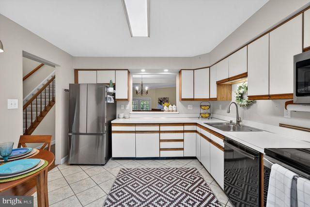 30 WOODS WAY, Wilmington, DE 19809