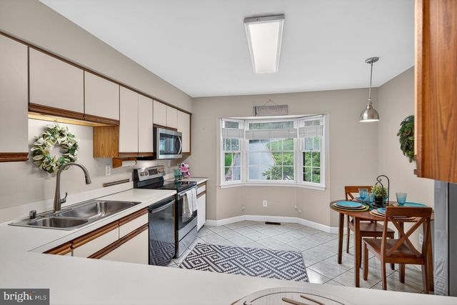 30 WOODS WAY, Wilmington, DE 19809