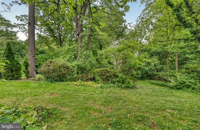 30 WOODS WAY, Wilmington, DE 19809