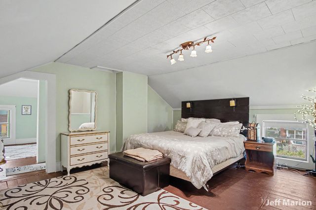 301 N Clay Street, Greenville, MI 48838