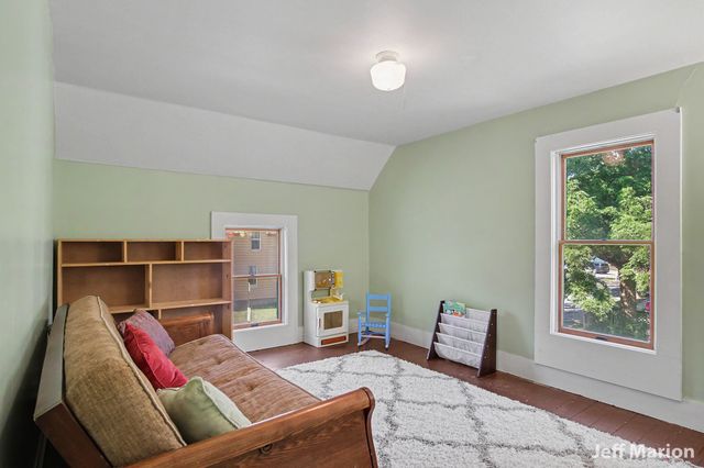 301 N Clay Street, Greenville, MI 48838