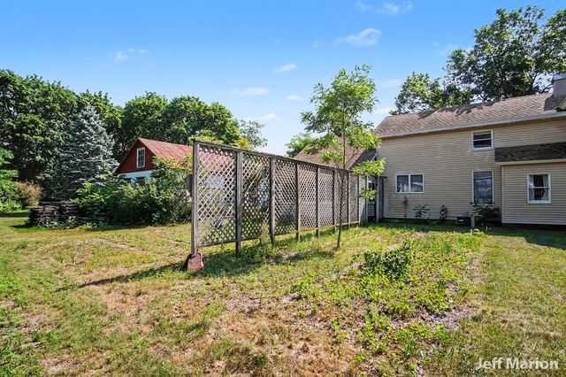 301 N Clay Street, Greenville, MI 48838