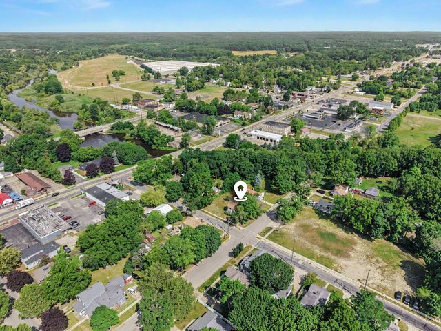 301 N Clay Street, Greenville, MI 48838