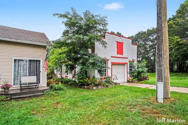 301 N Clay Street, Greenville, MI 48838