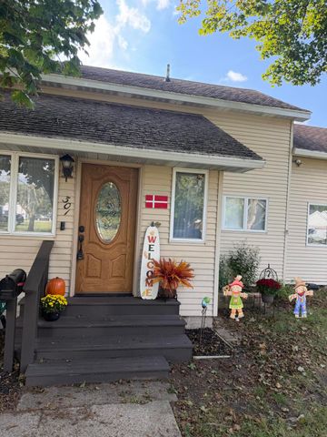 301 N Clay Street, Greenville, MI 48838