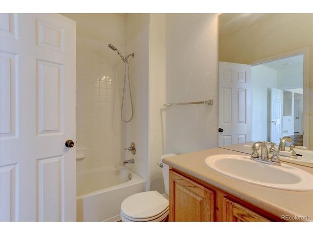 20436 E Flora Dr, Aurora, CO 80013