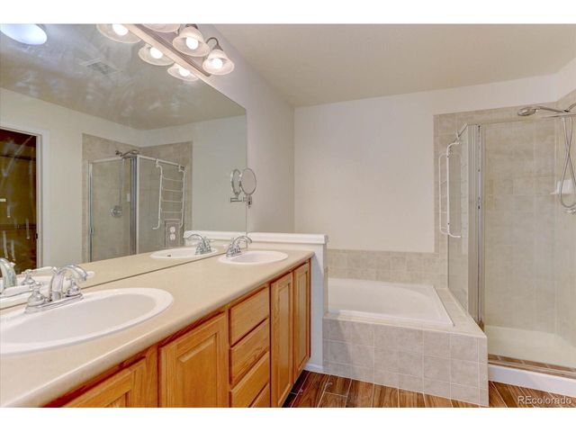 20436 E Flora Dr, Aurora, CO 80013