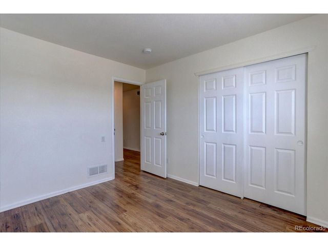 20436 E Flora Dr, Aurora, CO 80013