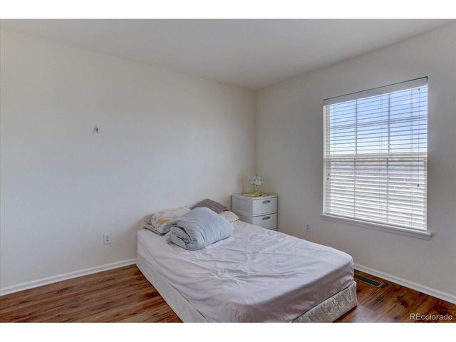 20436 E Flora Dr, Aurora, CO 80013