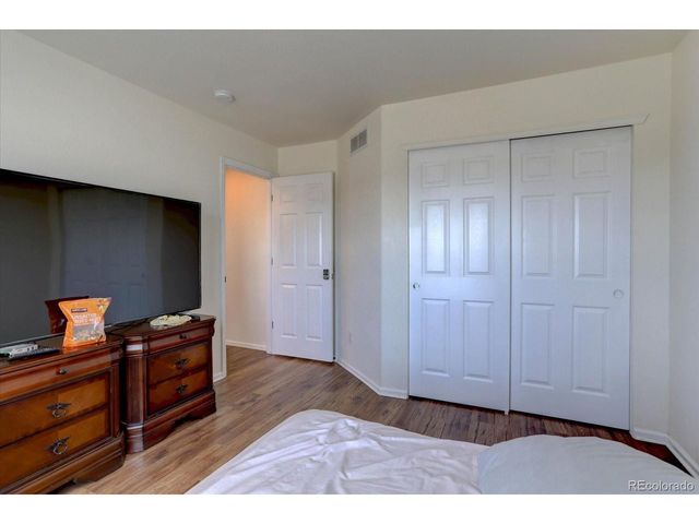 20436 E Flora Dr, Aurora, CO 80013