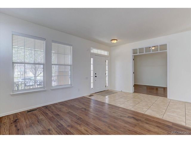 20436 E Flora Dr, Aurora, CO 80013