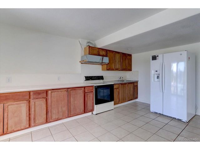 20436 E Flora Dr, Aurora, CO 80013