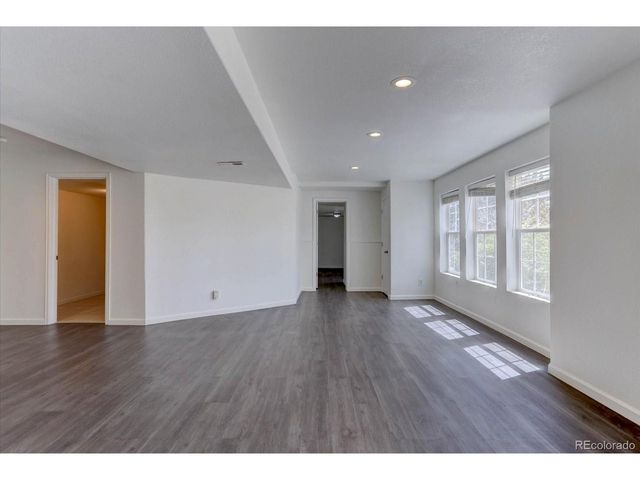 20436 E Flora Dr, Aurora, CO 80013