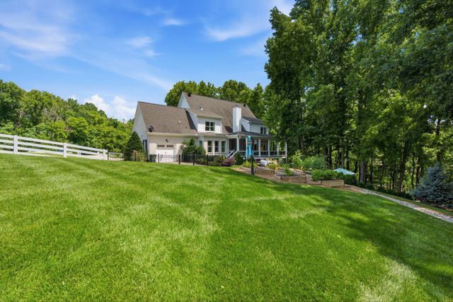 1164 Saddle Springs Drive, Thompsons Station, TN 37179