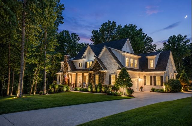 1164 Saddle Springs Drive, Thompsons Station, TN 37179