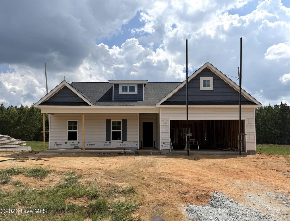 431 Thorntons Creek Drive, Erwin, NC 28339