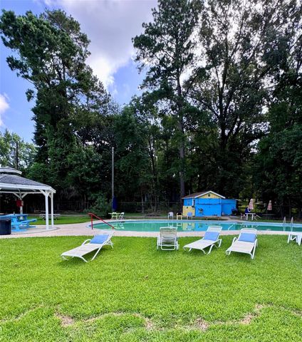479 County Road, Goodrich, TX 77335