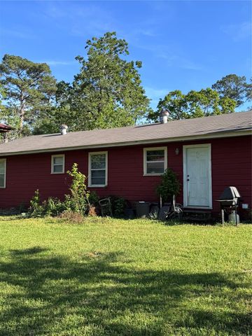 479 County Road, Goodrich, TX 77335