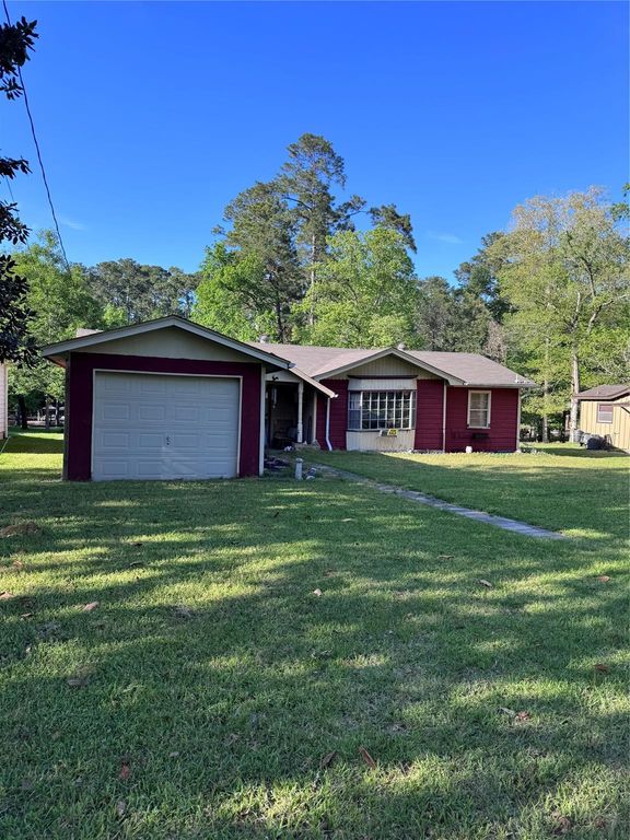479 County Road, Goodrich, TX 77335