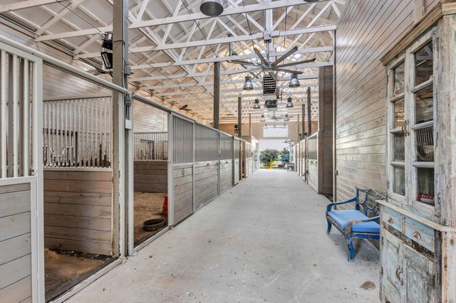 2942 Spanntown Rd, Arrington, TN 37014