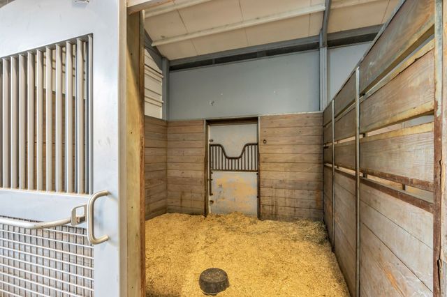 2942 Spanntown Rd, Arrington, TN 37014