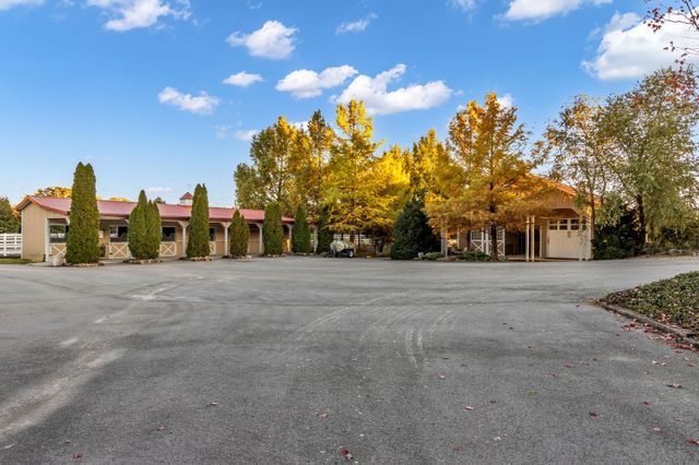 2942 Spanntown Rd, Arrington, TN 37014