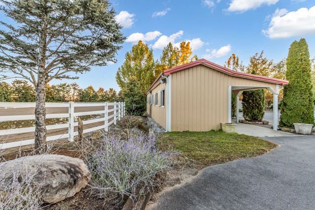 2942 Spanntown Rd, Arrington, TN 37014