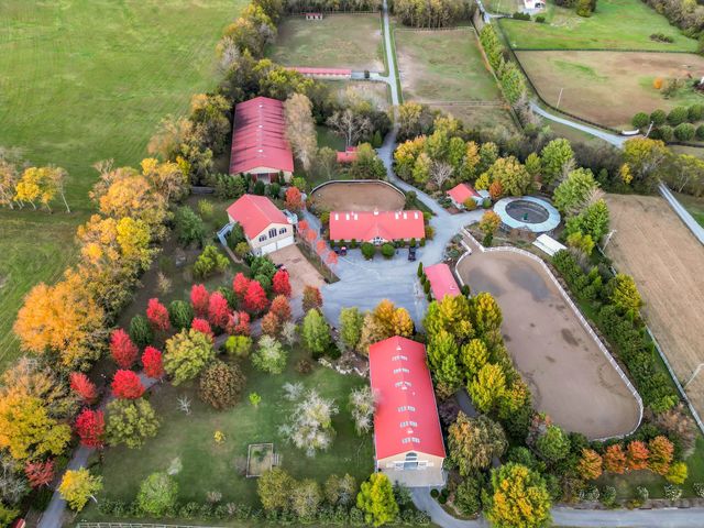 2942 Spanntown Rd, Arrington, TN 37014