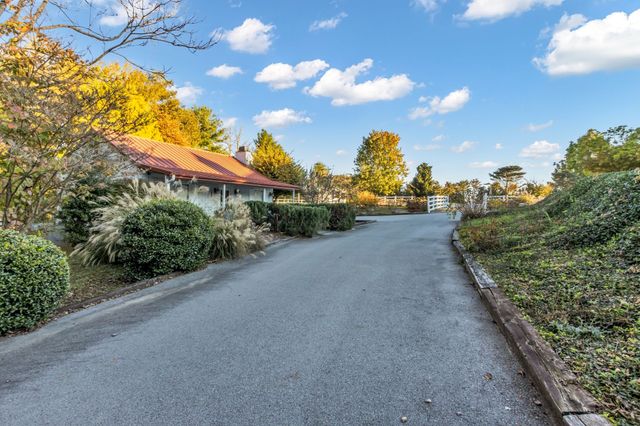 2942 Spanntown Rd, Arrington, TN 37014