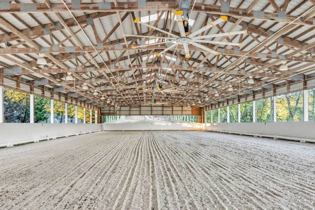 2942 Spanntown Rd, Arrington, TN 37014