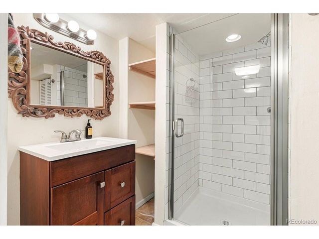 2464 Meade St, Denver, CO 80211