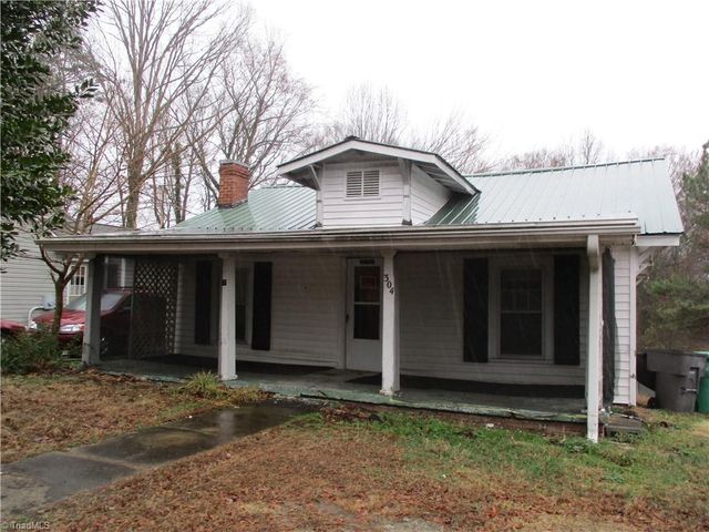 304 Welch Drive, High Point, NC 27265