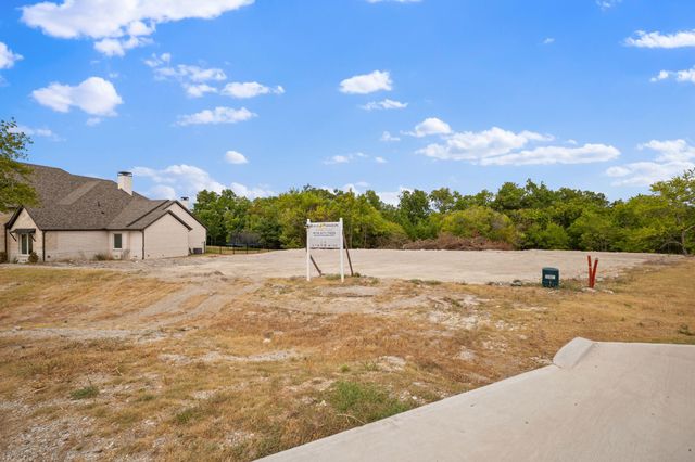 217 Avery Lane, Gunter, TX 75058