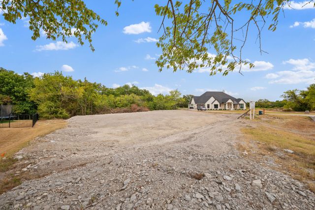 217 Avery Lane, Gunter, TX 75058