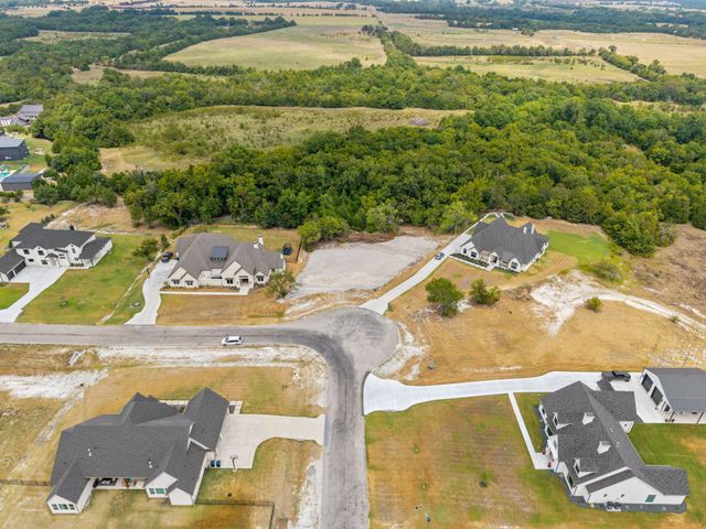 217 Avery Lane, Gunter, TX 75058
