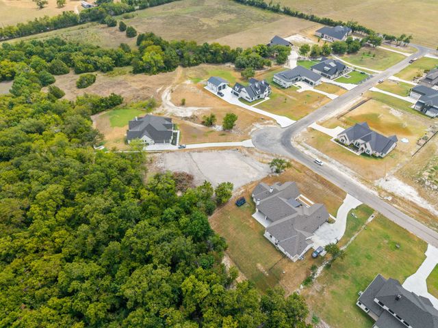 217 Avery Lane, Gunter, TX 75058