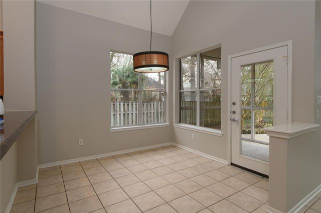 58 S Plum Crest Circle, Spring, TX 77382