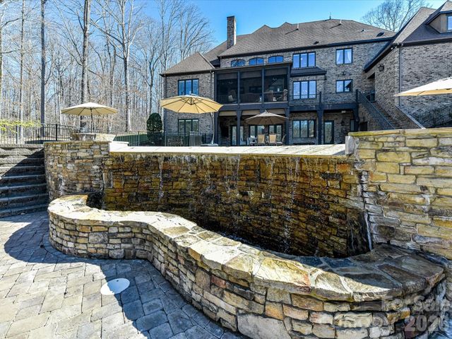 10158 Enclave Circle, Concord, NC 28027