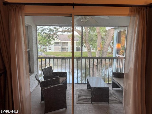 181 Grand Oaks WAY Q203, Naples, FL 34110