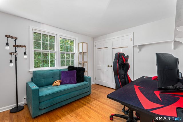 85 Dean Road, East Lyme, CT 06333