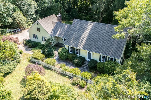 85 Dean Road, East Lyme, CT 06333