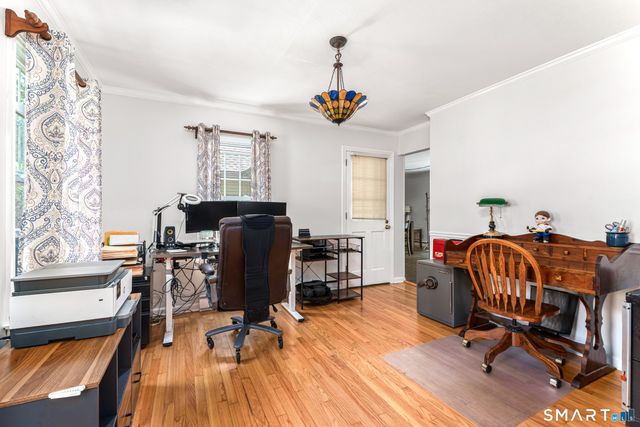 85 Dean Road, East Lyme, CT 06333