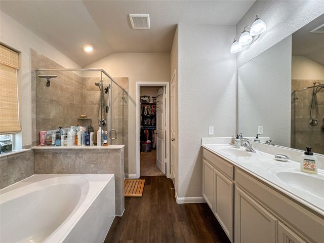 19115 Shoreside Terrace Drive, Manvel, TX 77578