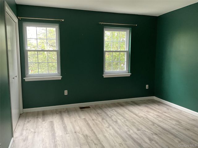 276 Temple Hill Road 303, New Windsor, NY 12553