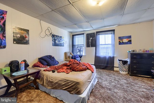 303 S FRONT ST, Steelton, PA 17113