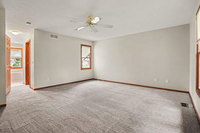 1498 Estero Drive, Portage City, MI 49002