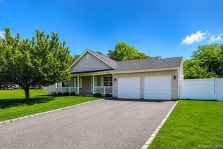 11 Winterberry Drive, Middle Island, NY 11953