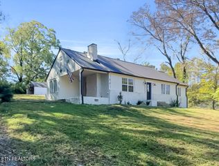 1441 Roberson Springs Rd, Loudon, TN 37774
