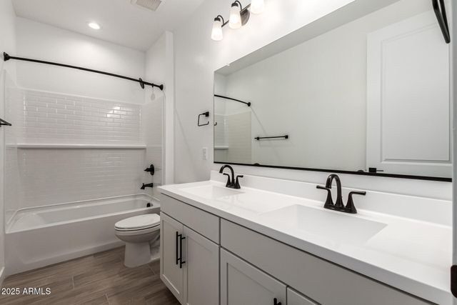 23724 N 165th Drive, Surprise, AZ 85387