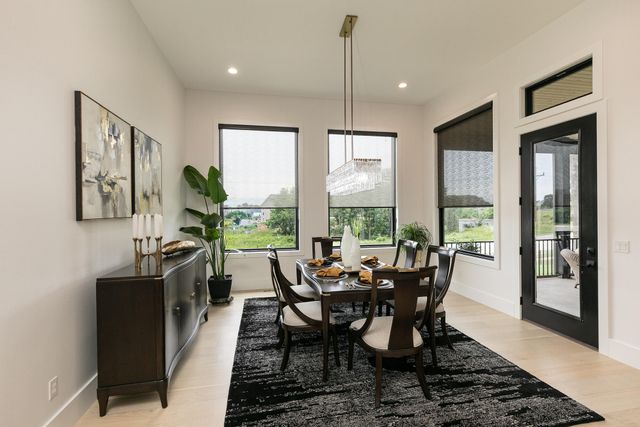 874 E Kenmare Court, Nixa, MO 65714